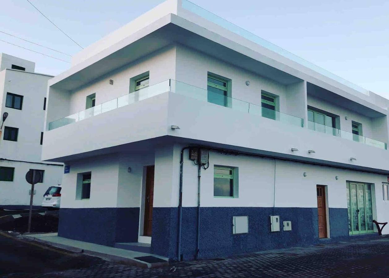 Casa Anclada En La Santa- 4 Apartamentos Frente Al Mar- 1ª Linea Solarium Barbacoa المظهر الخارجي الصورة