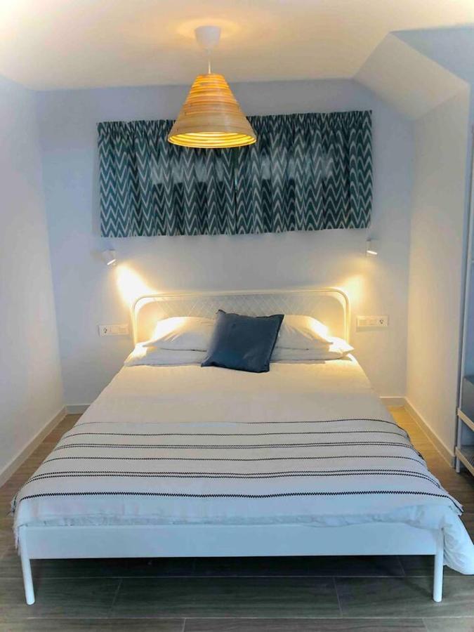 Casa Anclada En La Santa- 4 Apartamentos Frente Al Mar- 1ª Linea Solarium Barbacoa المظهر الخارجي الصورة