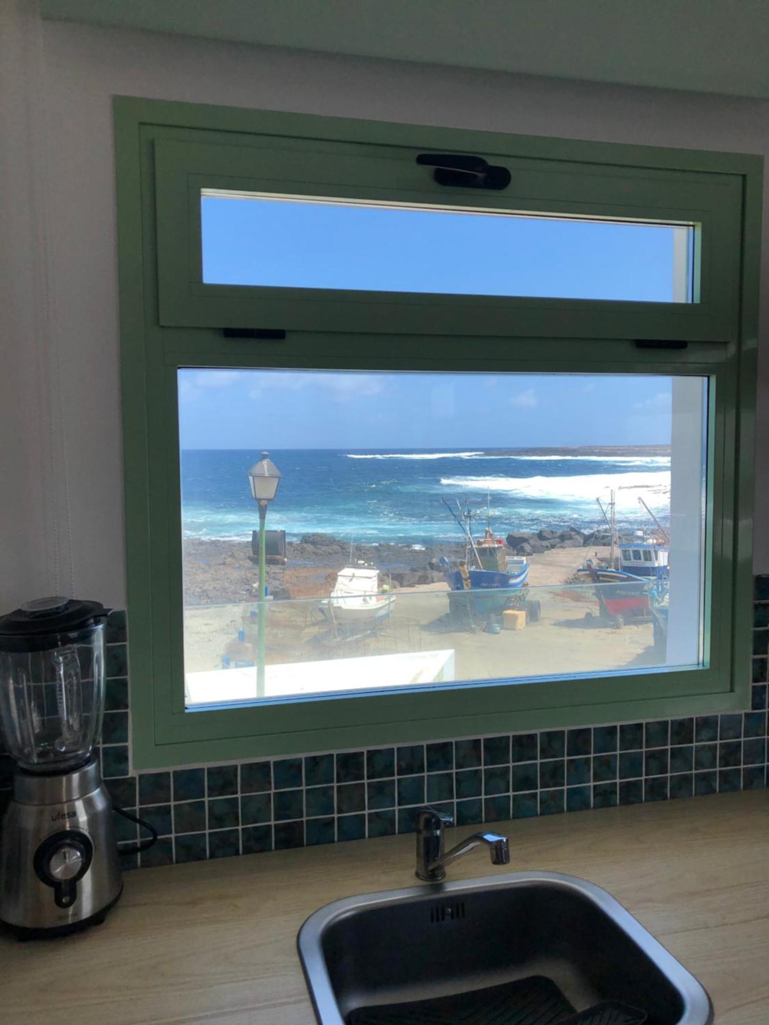 Casa Anclada En La Santa- 4 Apartamentos Frente Al Mar- 1ª Linea Solarium Barbacoa الغرفة الصورة