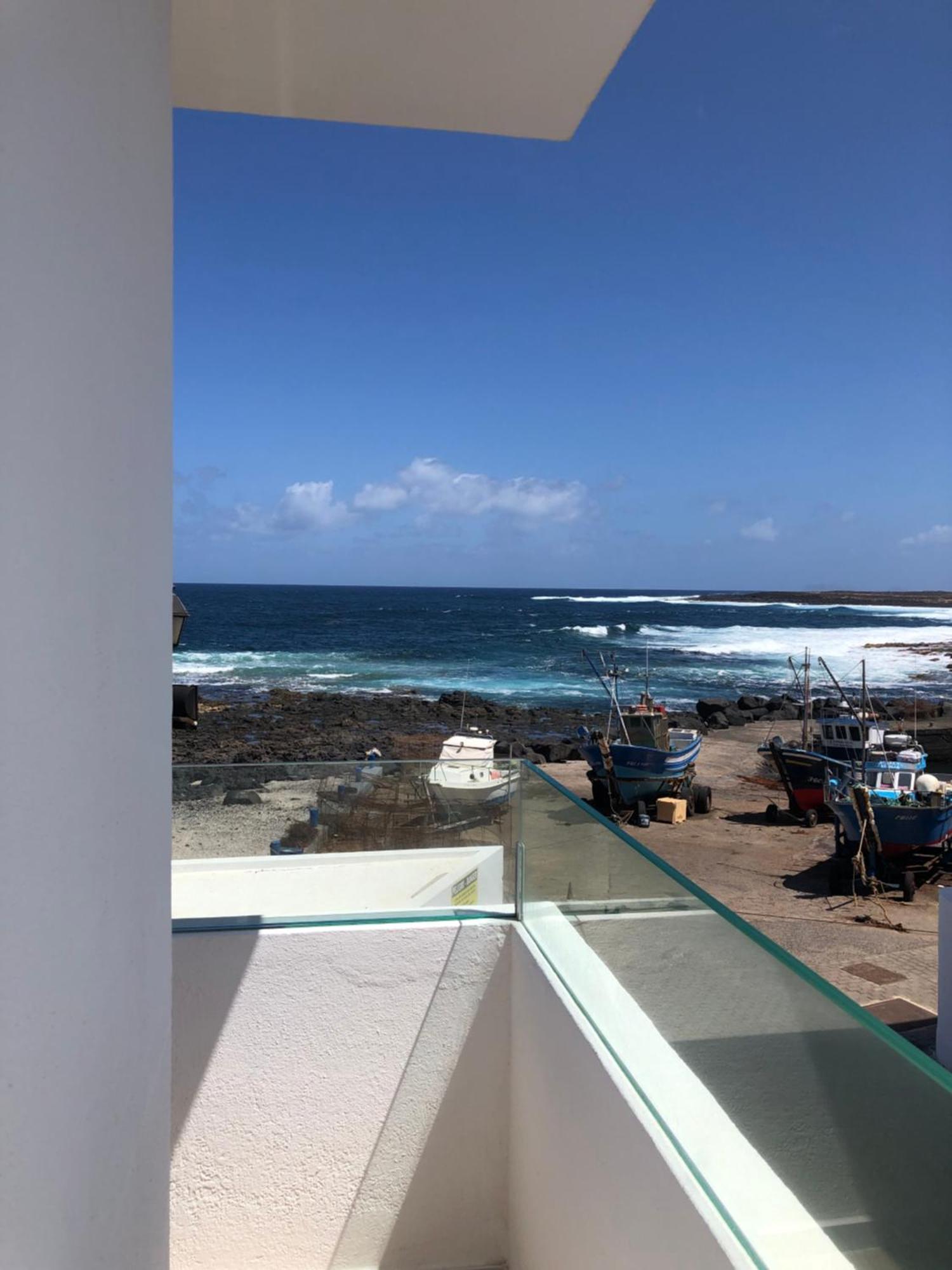 Casa Anclada En La Santa- 4 Apartamentos Frente Al Mar- 1ª Linea Solarium Barbacoa المظهر الخارجي الصورة